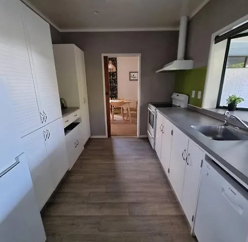Glenholme 2 Bedroom Town House *